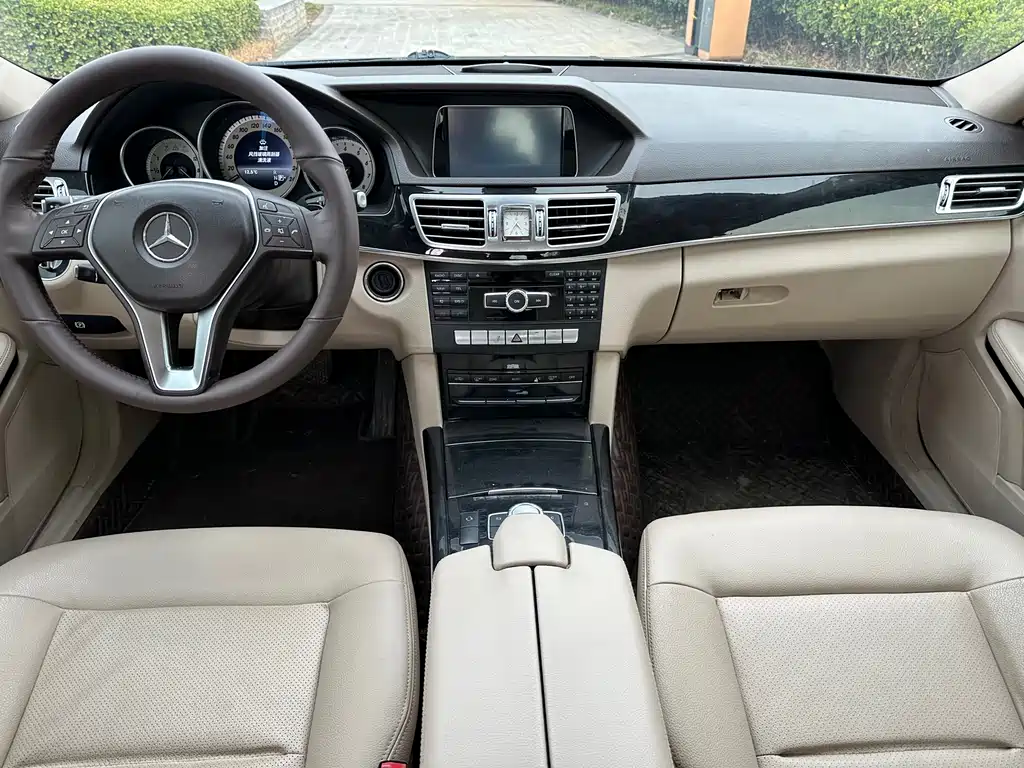 Mercedes-Benz E-Class E 2014 E 260 L Sport