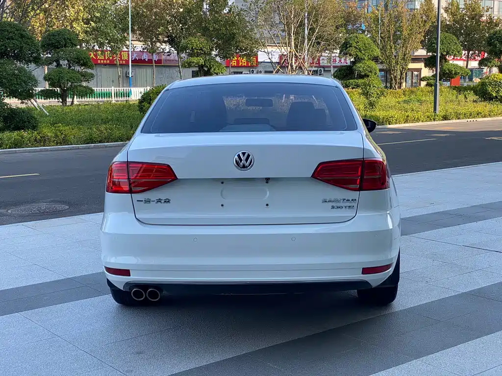 Volkswagen Sagitar — миниатюра 8