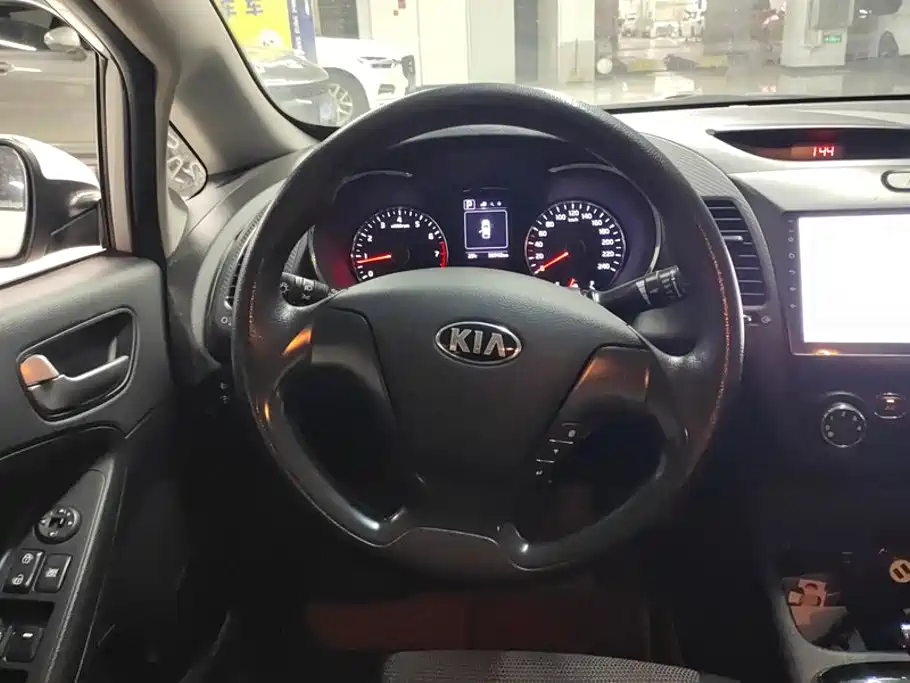 Kia K3 — миниатюра 15