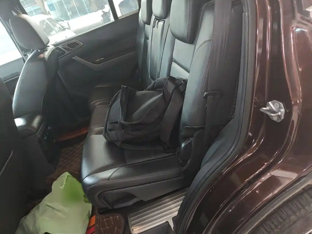Ford Everest — миниатюра 13