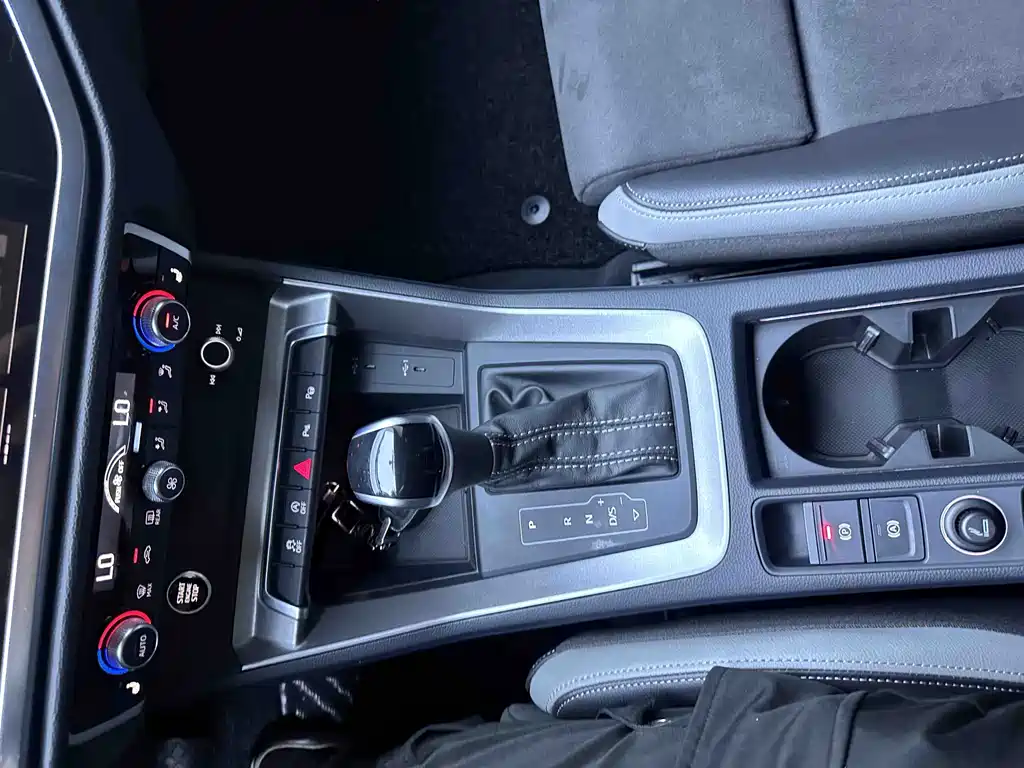 Audi Q3 — миниатюра 16