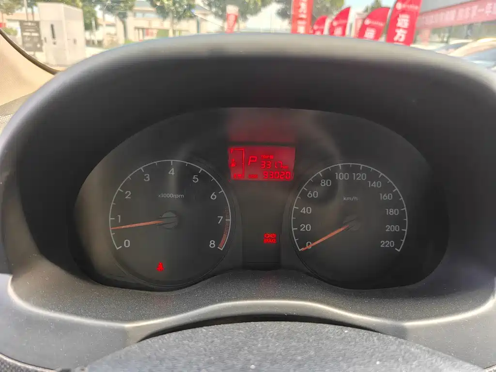 Hyundai Verna — миниатюра 8
