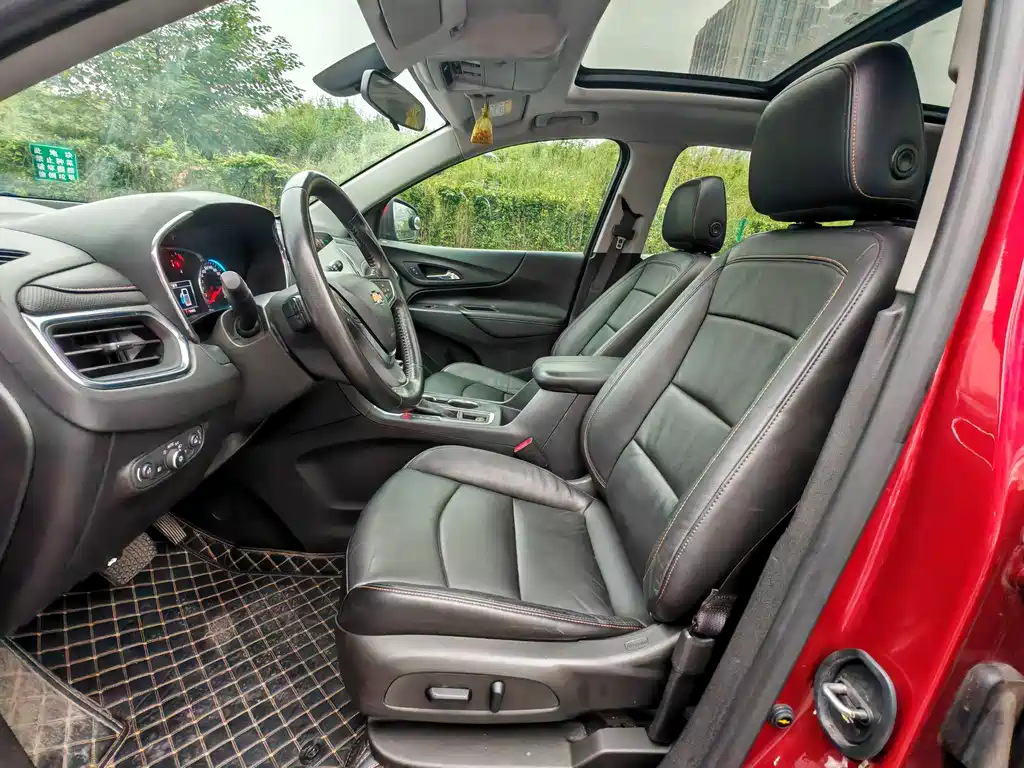 Chevrolet Equinox — миниатюра 10