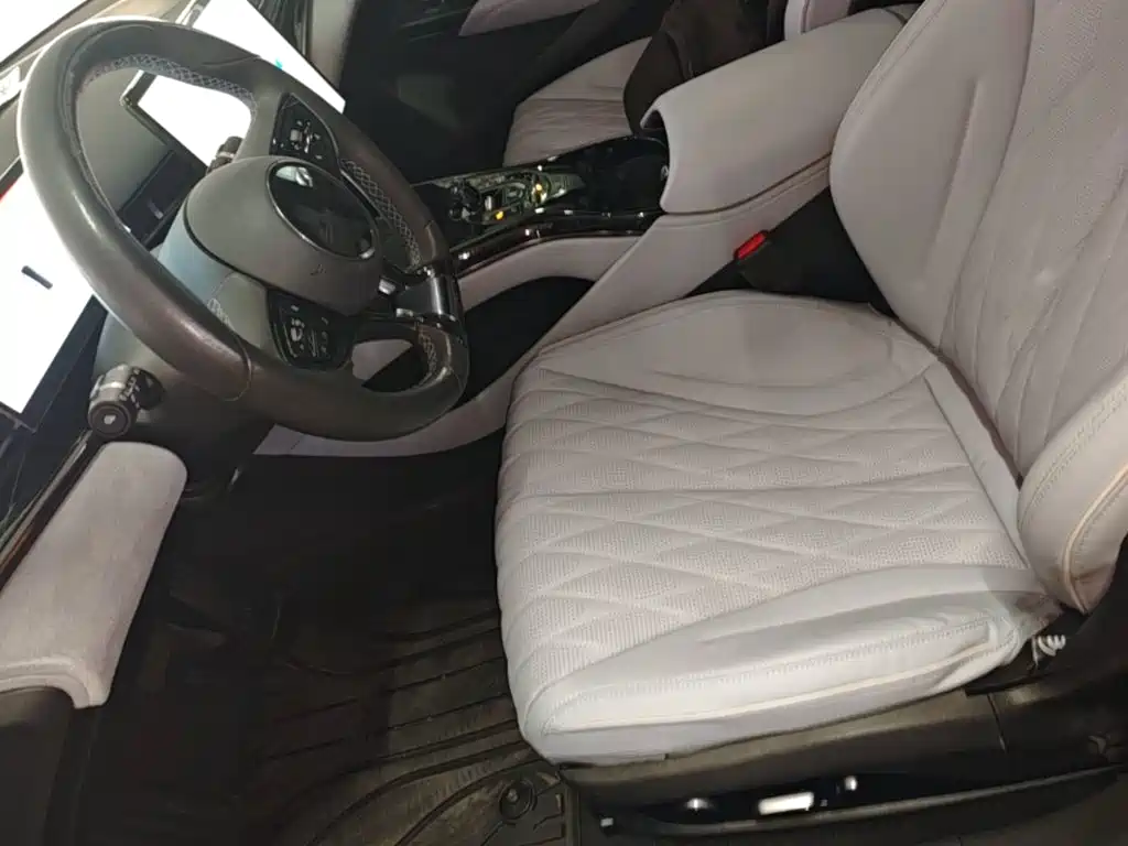 BYD Seal — миниатюра 15
