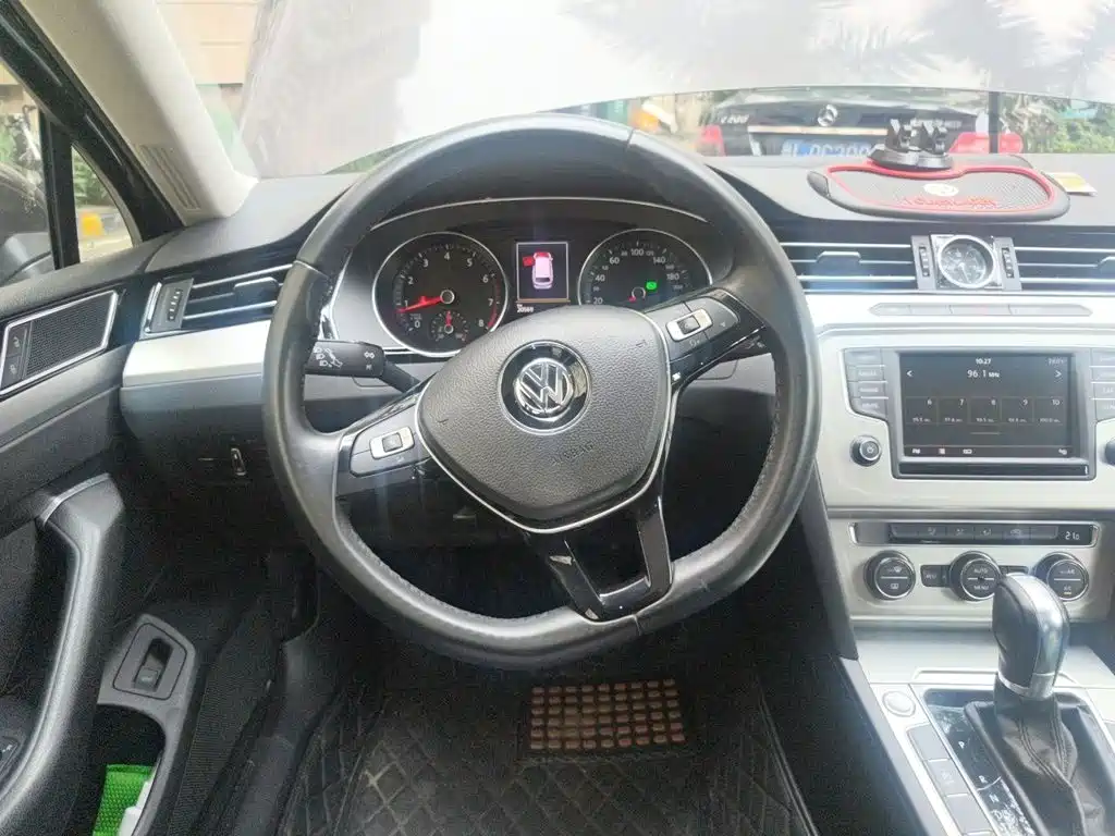 Volkswagen Viloran — миниатюра 12