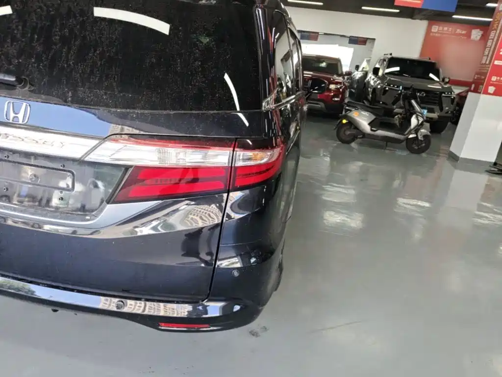 Honda Odyssey — миниатюра 8