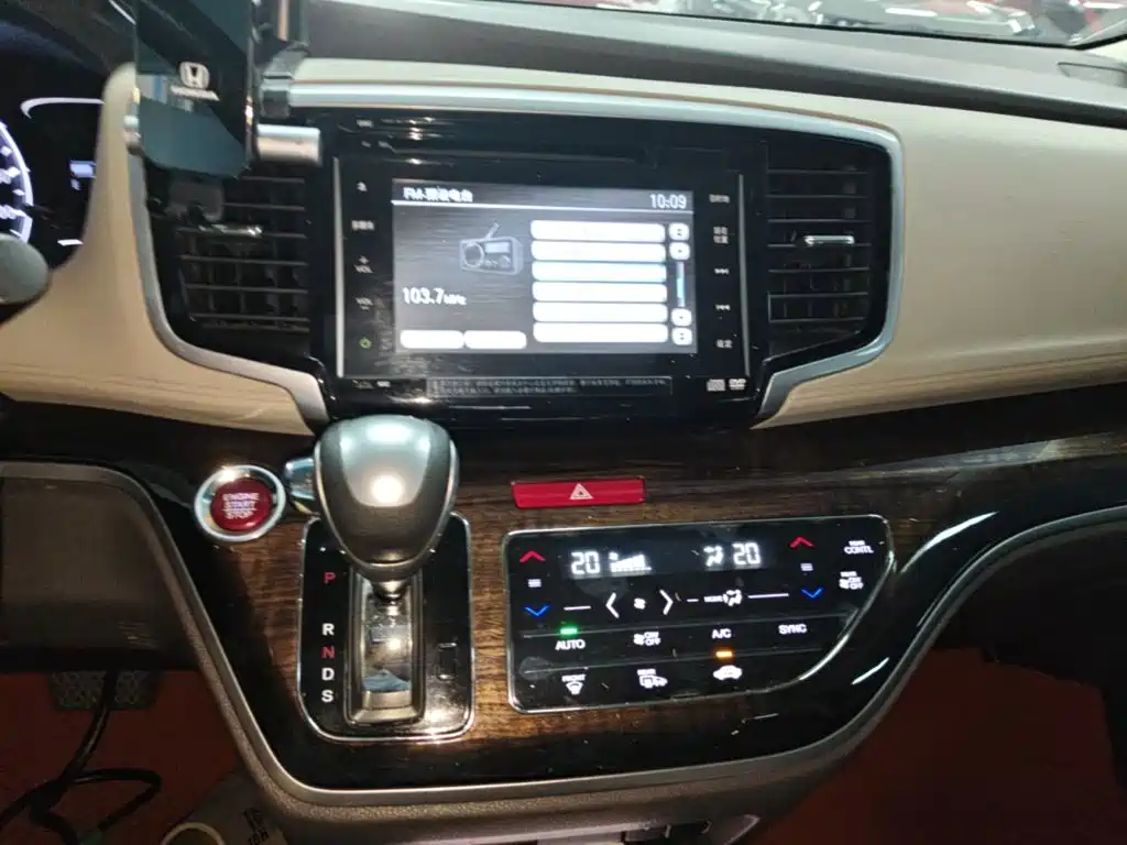 Honda Odyssey — миниатюра 13