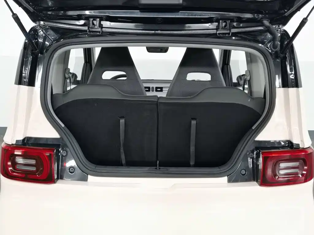 Wuling MINIEV — миниатюра 16