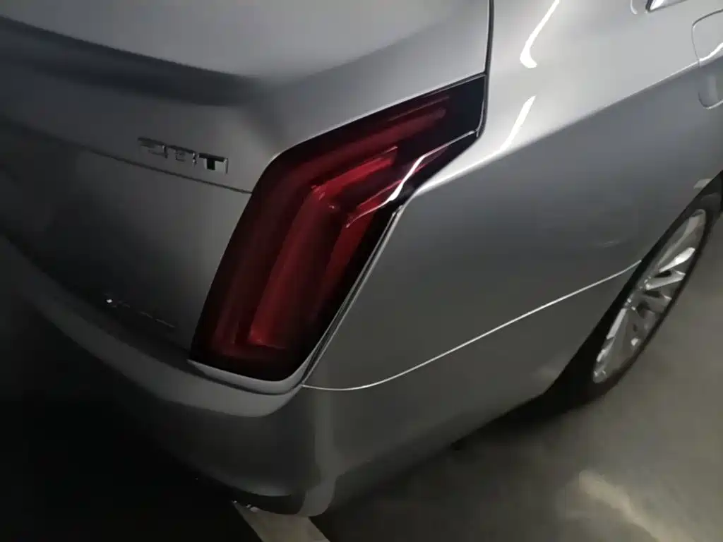 Cadillac CT6 — миниатюра 8