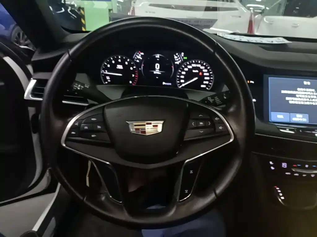 Cadillac CT6 — миниатюра 11