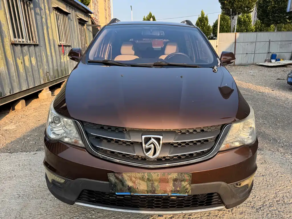 Baojun 730 — миниатюра 2