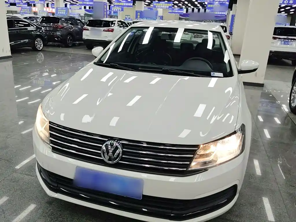 Volkswagen Lavida — миниатюра 3