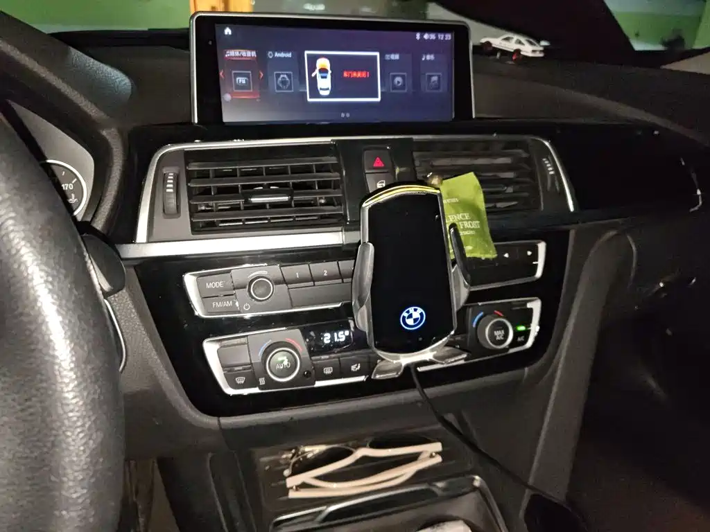 BMW 3 Series GT 3 GT 2018 320i Fashion