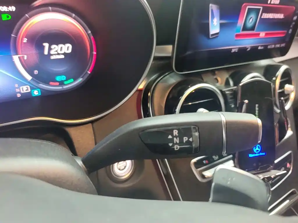 Mercedes-Benz C-Class — миниатюра 14