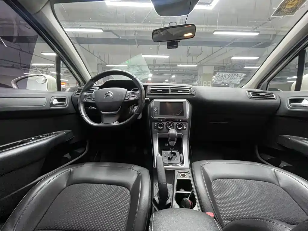 Citroen C4 1.6L Auto Luxury Type, фото 8