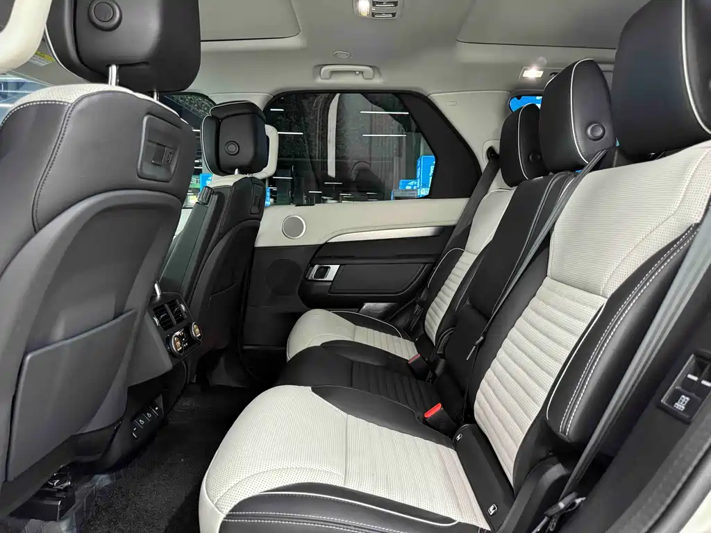 Land Rover Discovery — миниатюра 11