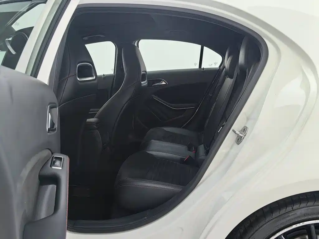 Mercedes-Benz A-Class (Import) — миниатюра 15