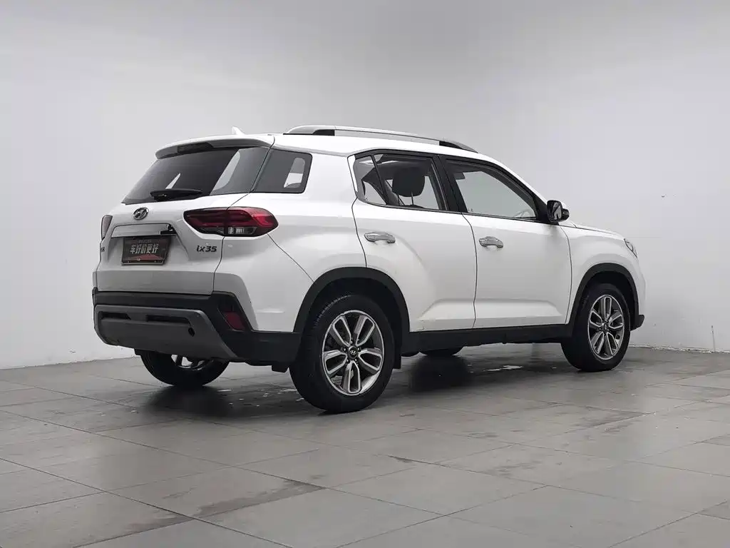 Hyundai ix35 — миниатюра 2
