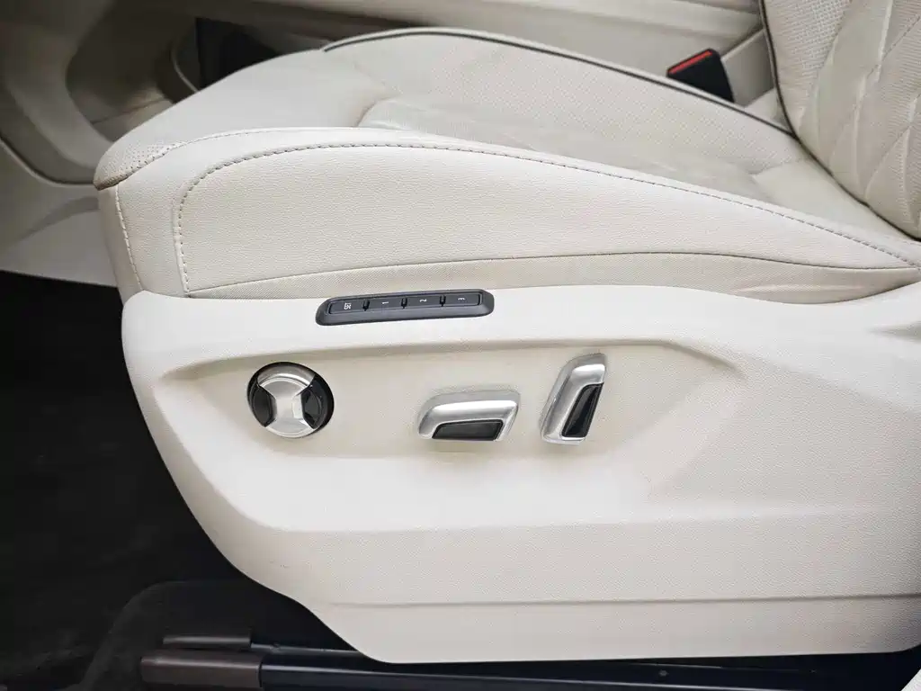 Volkswagen Viloran — миниатюра 10