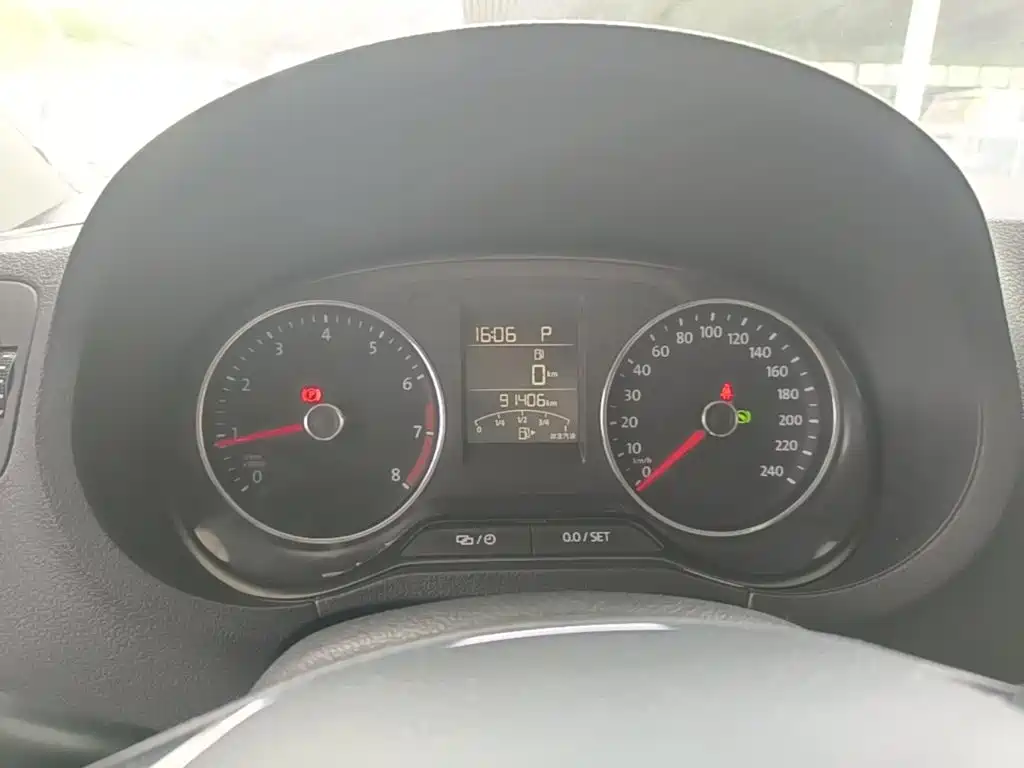 Volkswagen Polo — миниатюра 12