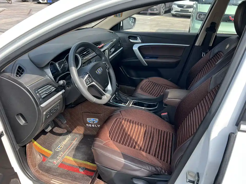 Geely Emgrand — миниатюра 7