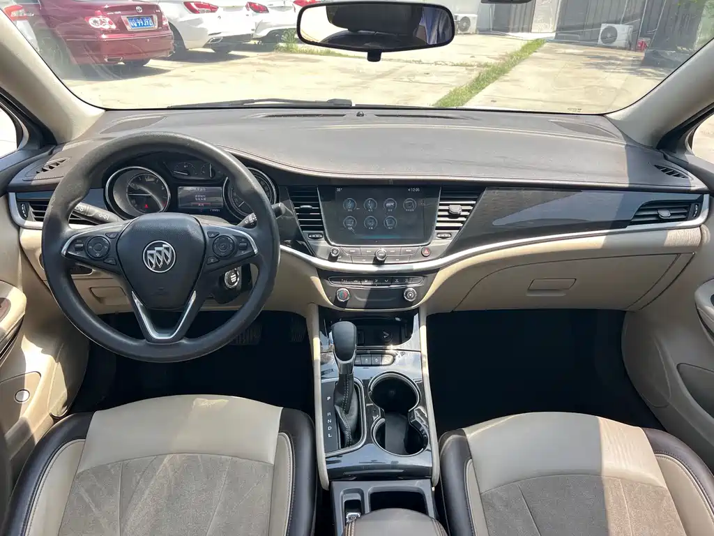 Buick Verano — миниатюра 7