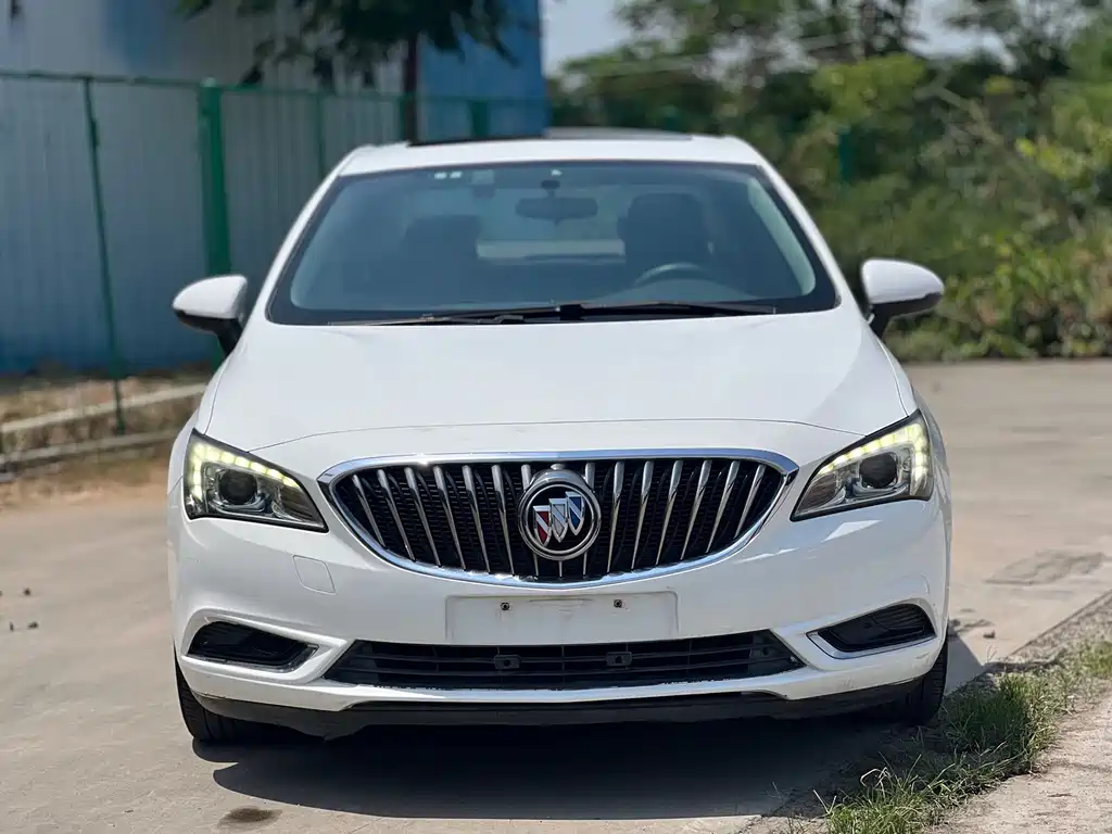 Buick Verano — миниатюра 2