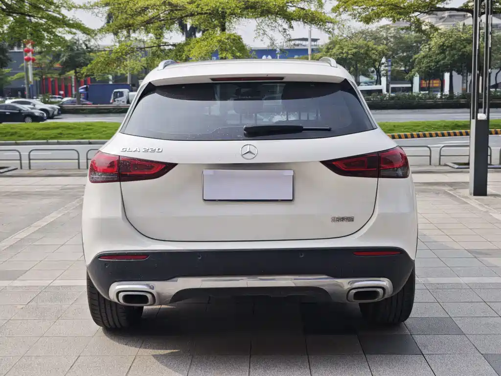 Mercedes-Benz GLA — миниатюра 3