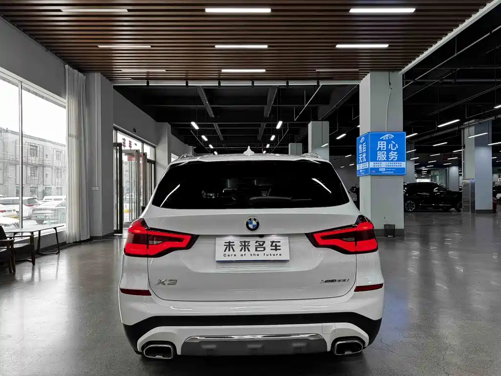 BMW X3 — миниатюра 15