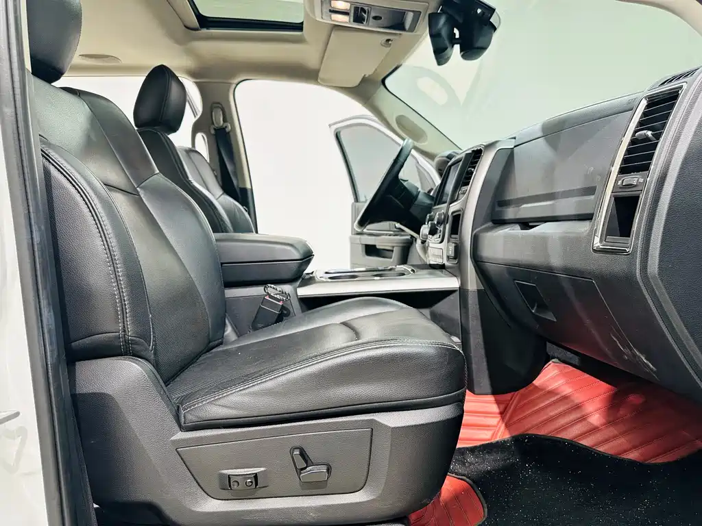 Ram Trucks 2016 5.7L AT