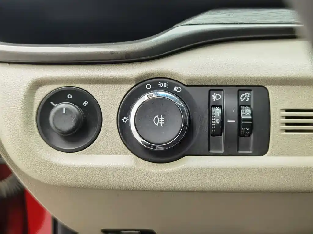 Buick Excelle — миниатюра 21