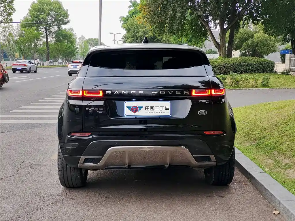 Land Rover Range Rover Evoque 2022 L 249PS R-Dynamic Luxury
