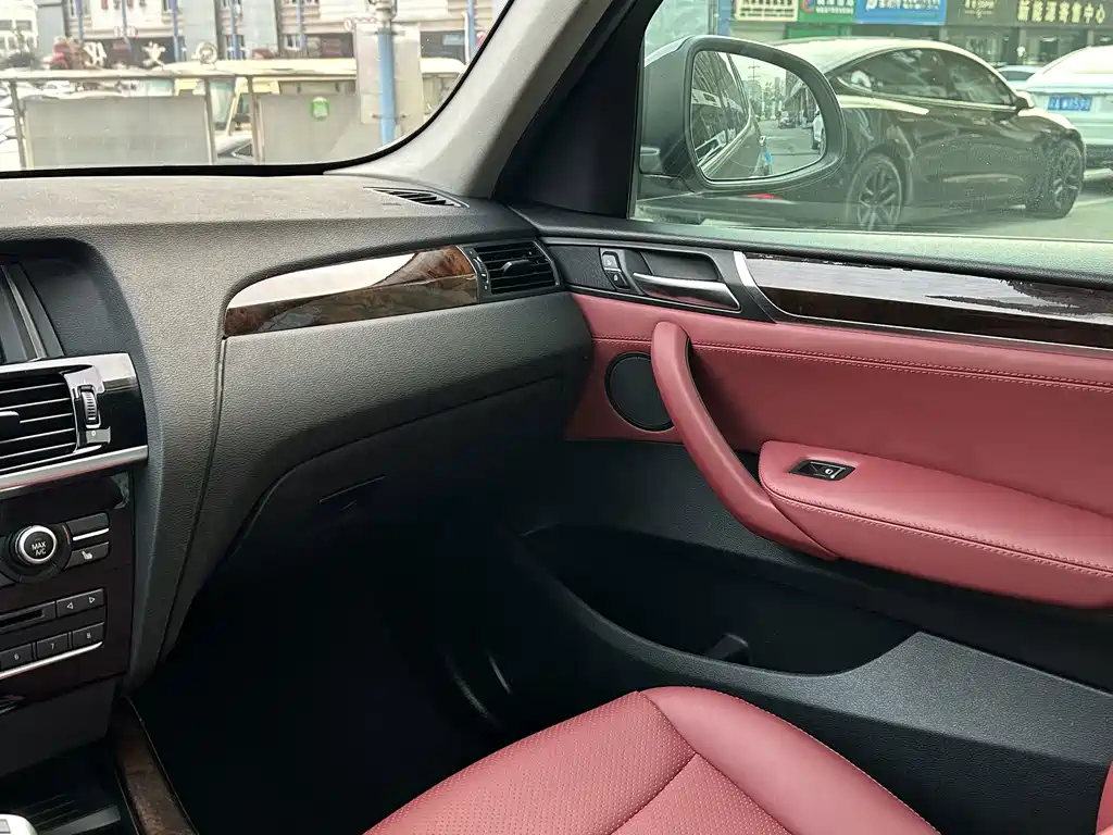 BMW X3 (Import) — миниатюра 14