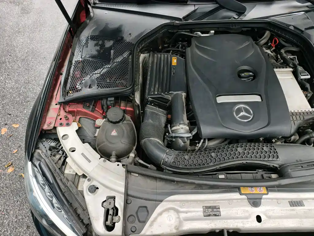 Mercedes-Benz C-Class — миниатюра 11