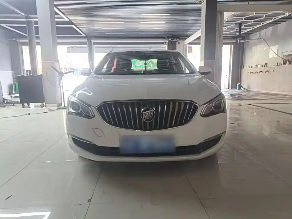 Buick Excelle — миниатюра 3