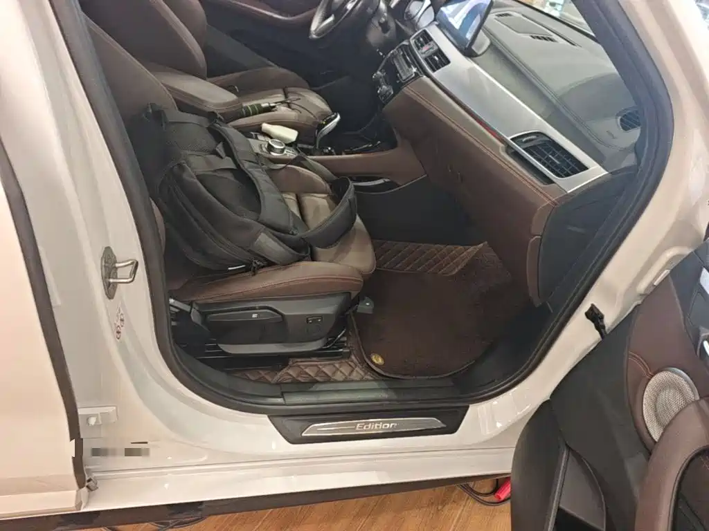 BMW X2 — миниатюра 9