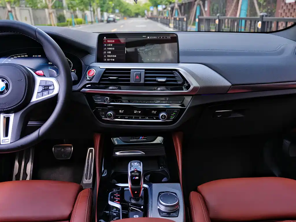 BMW X3 M — миниатюра 10
