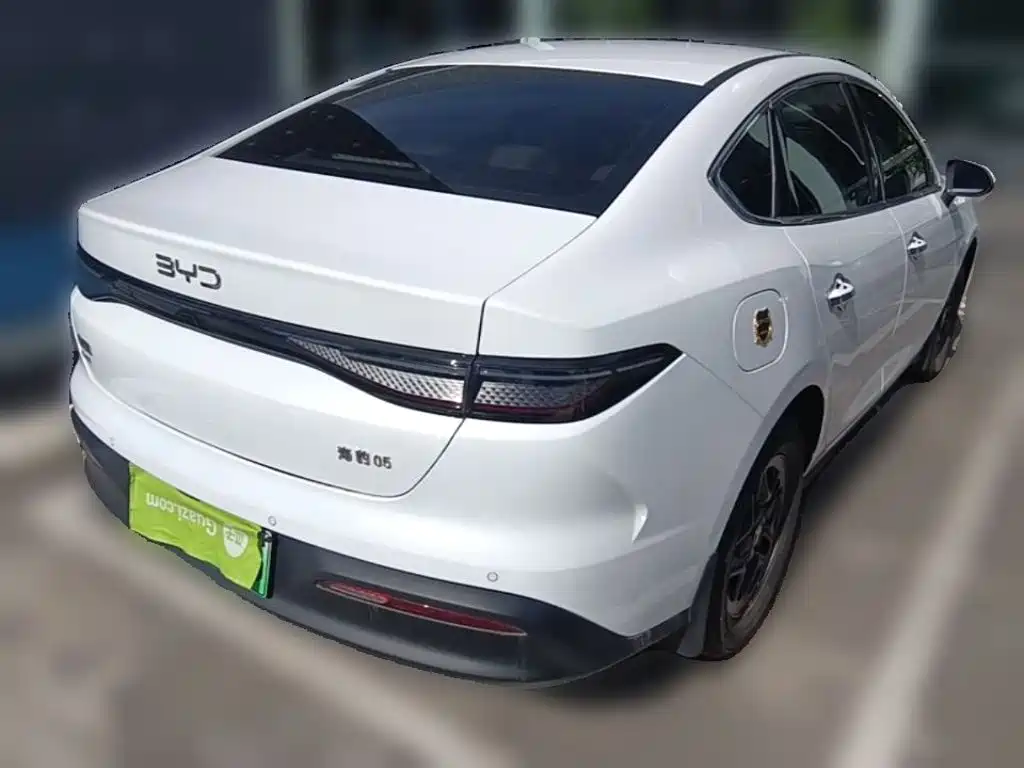 BYD Seal 05 DM-i — миниатюра 10