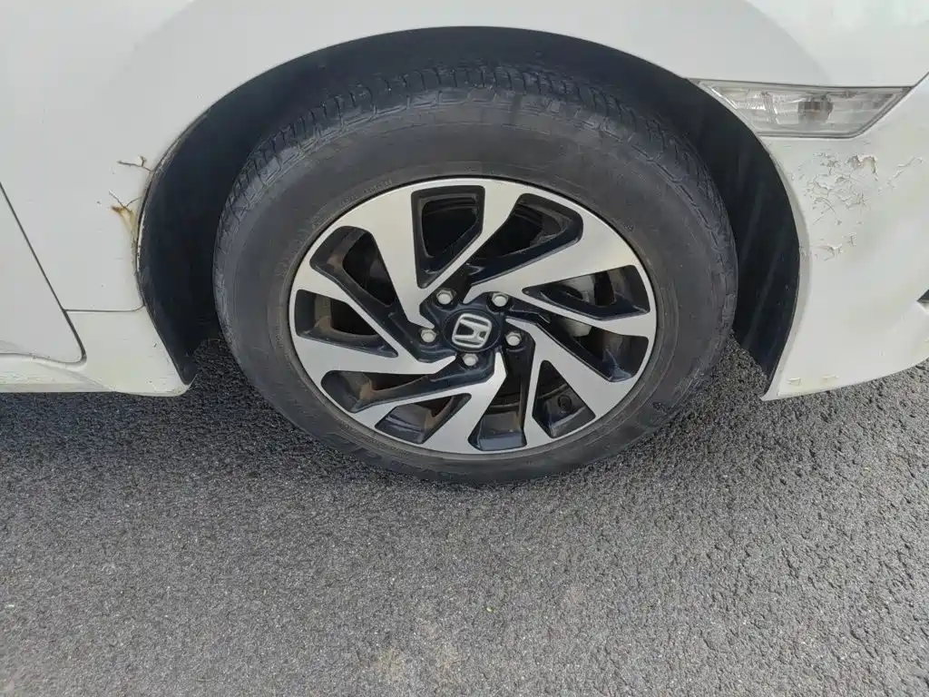 Honda Civic — миниатюра 25