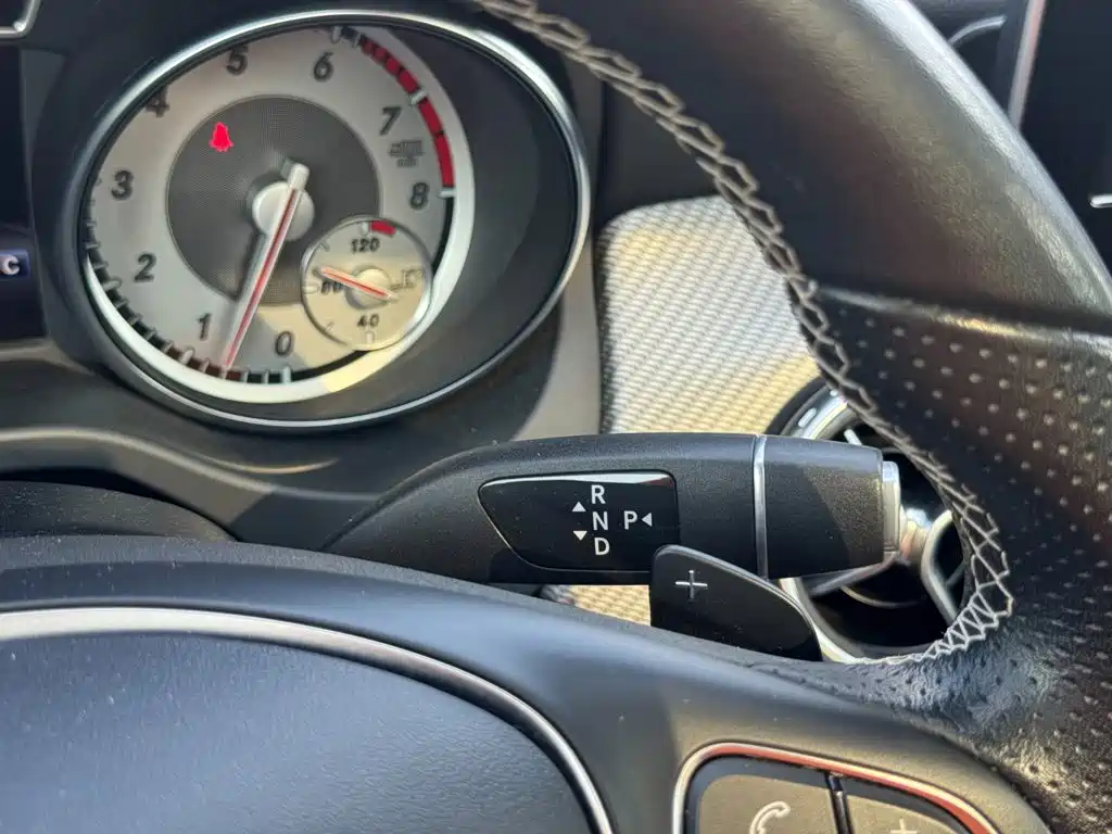 Mercedes-Benz GLA — миниатюра 16