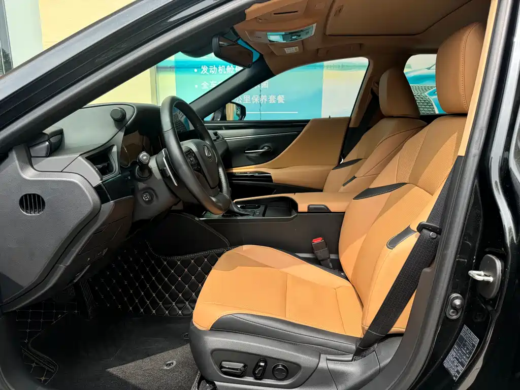 Lexus ES — миниатюра 4