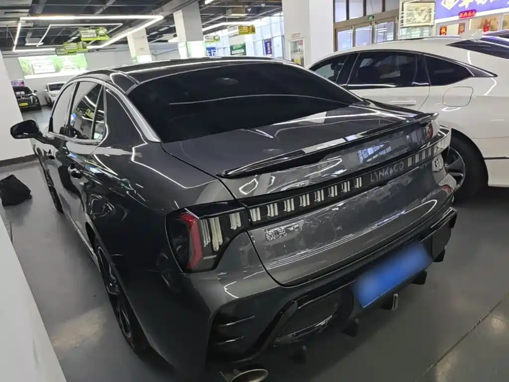 Lynk & Co 03 — миниатюра 5