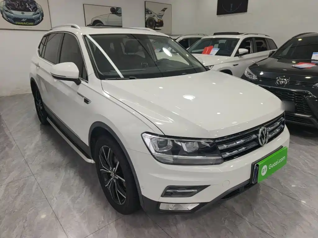 Volkswagen Tiguan L — миниатюра 4