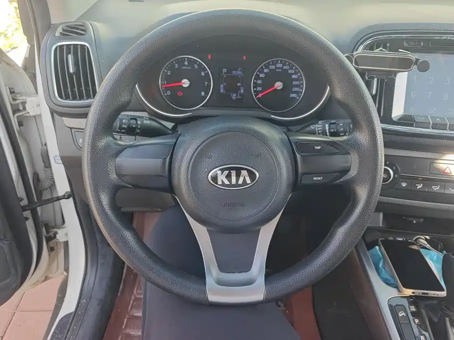 Kia KX3 — миниатюра 15