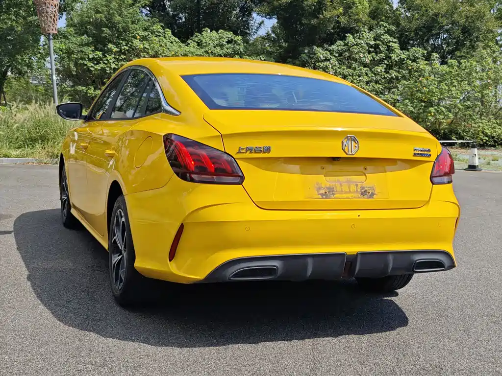 MG MG5 — миниатюра 14