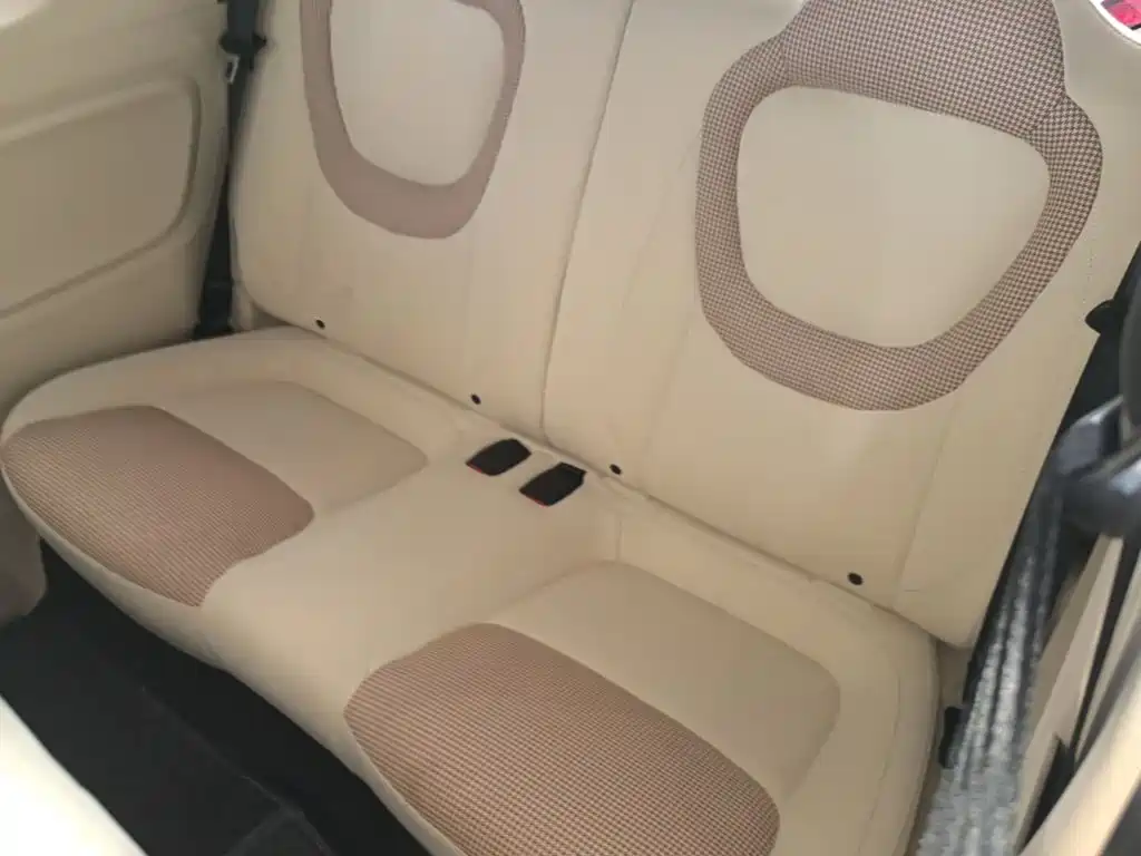Wuling MINIEV — миниатюра 13
