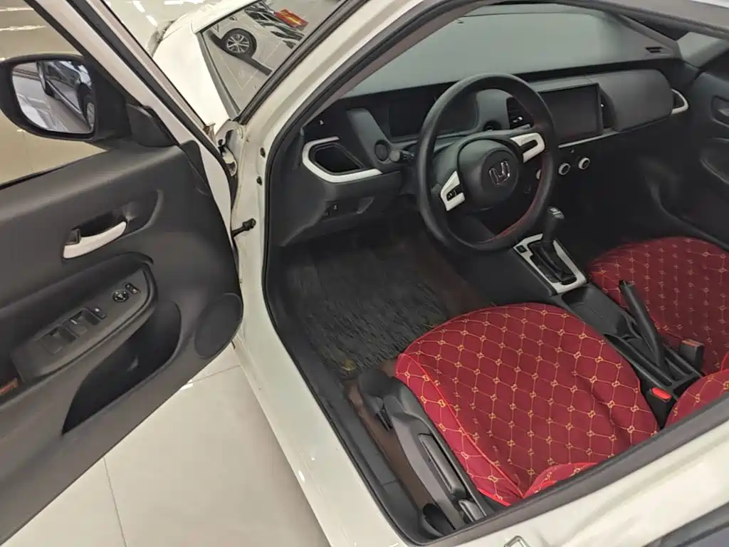 Honda Fit — миниатюра 16