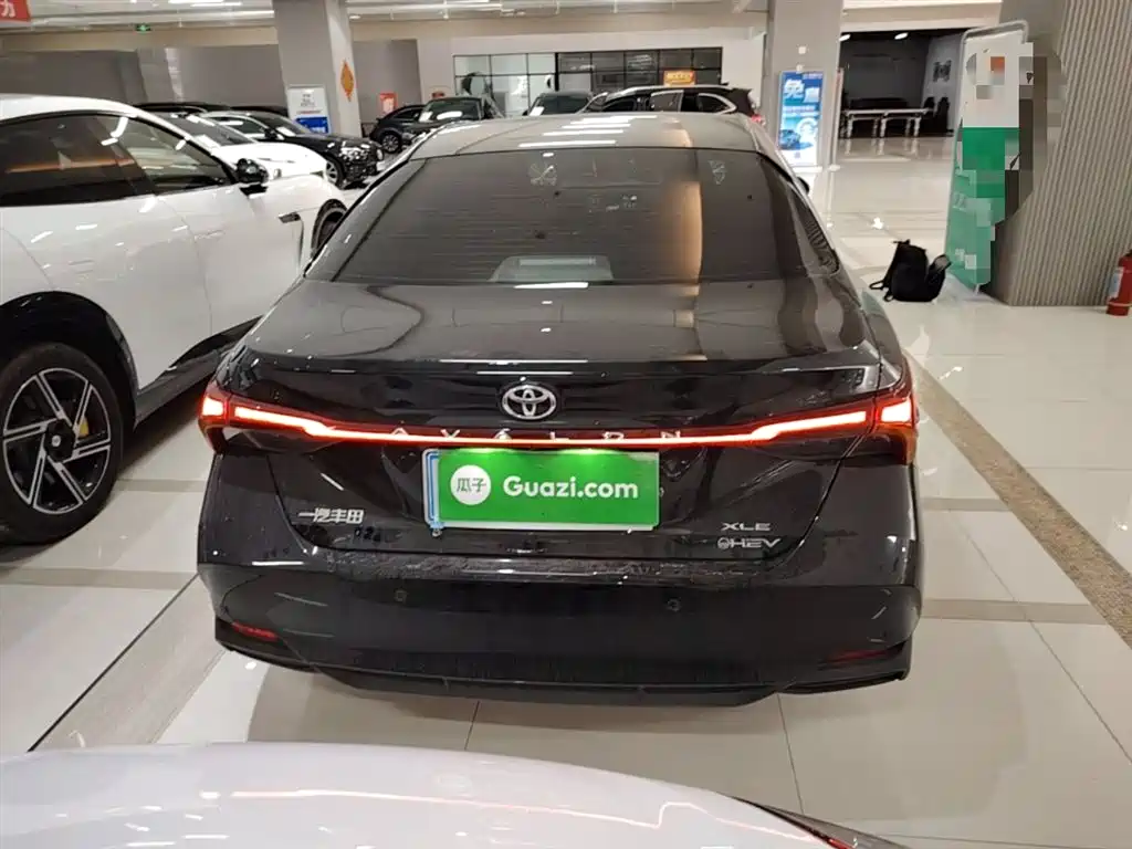 Toyota Avalon 2024 2.0L Luxury