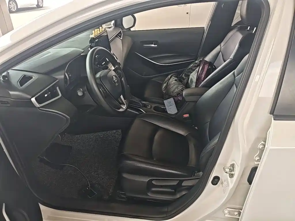 Toyota Corolla — миниатюра 15