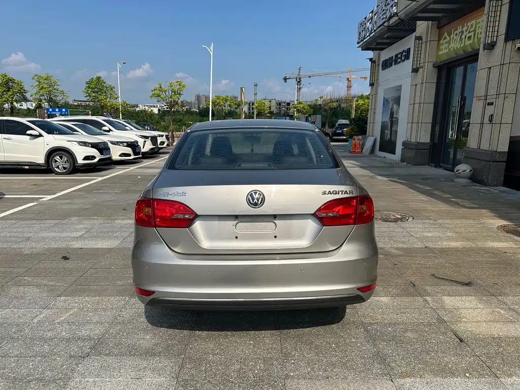 Volkswagen Sagitar — миниатюра 9